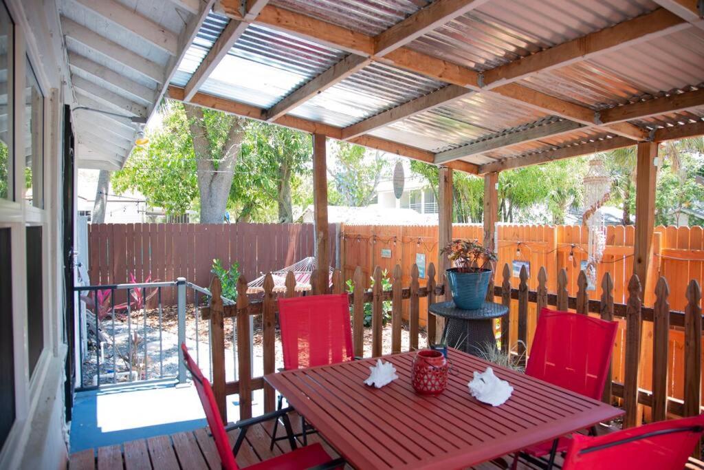 Two Bedroom Ranch With Private Deck Close To Beach Lake Worth Beach Εξωτερικό φωτογραφία